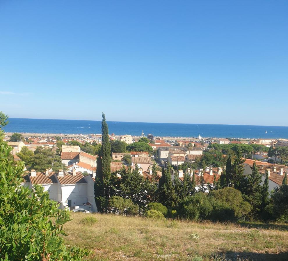 T2 Vue Mer Avec Parking Prive Saint-Pierre-la-Mer  Exterior photo