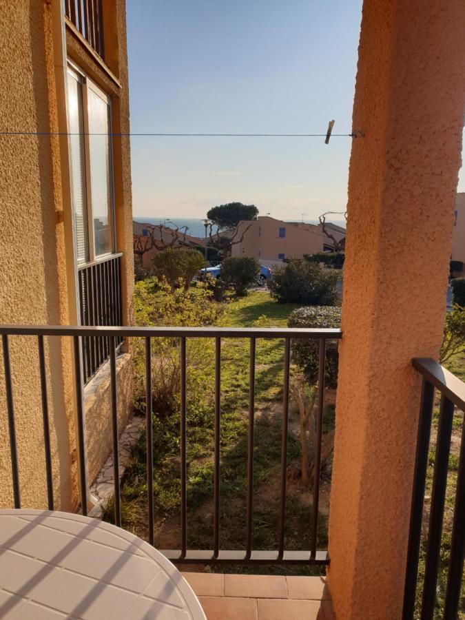 T2 Vue Mer Avec Parking Prive Saint-Pierre-la-Mer  Exterior photo